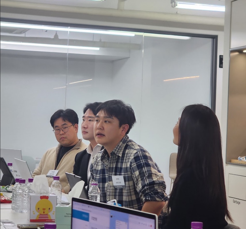 /assets/images/blog/early-ai-startup-fundraising-qa-14/investment-insight-club-14-photo-1.jpg