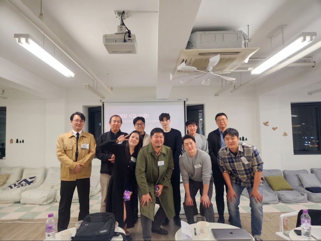 ZUZU 투자 인사이트 클럽 단체 사진
